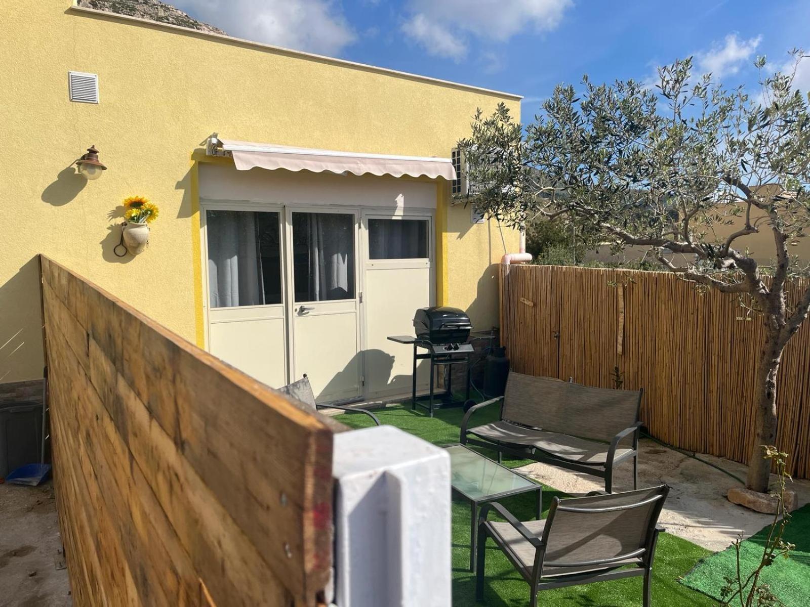 דירות Casa Santa  Stranizza D'Amari מראה חיצוני תמונה
